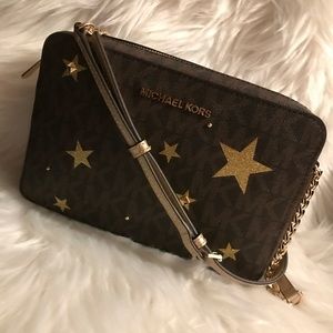 Michael Kors Crossbody Star  illustration